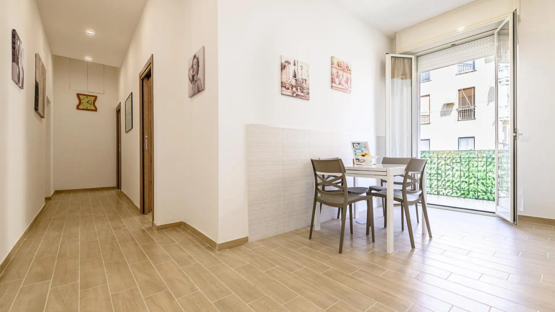 Domus Romeo Apartment Naples